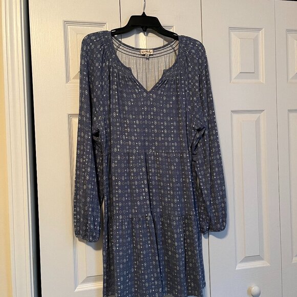 Wonderly Dresses & Skirts - Dress